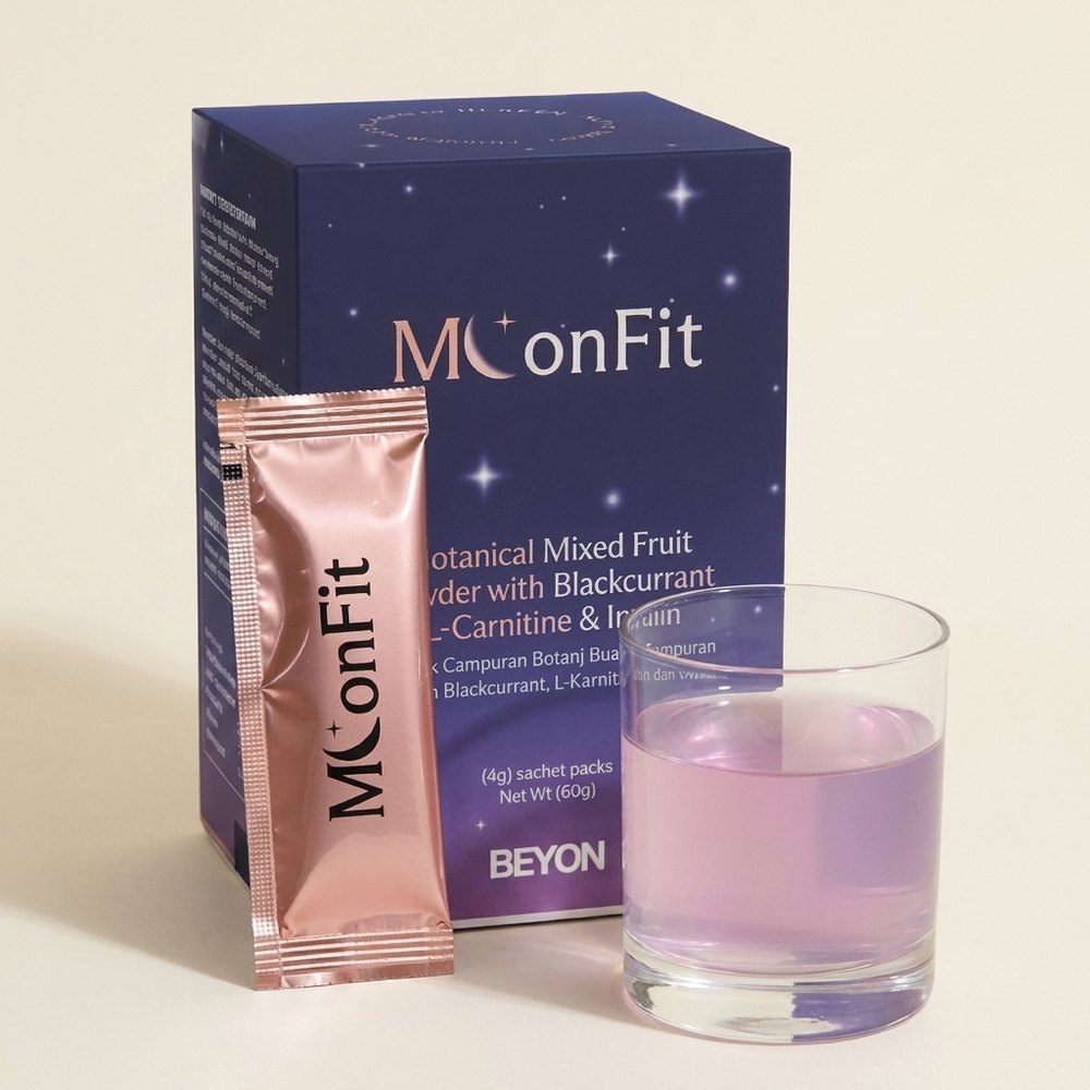 BEYON MoonFit box with rose-gold sachet and freshly mixed glass